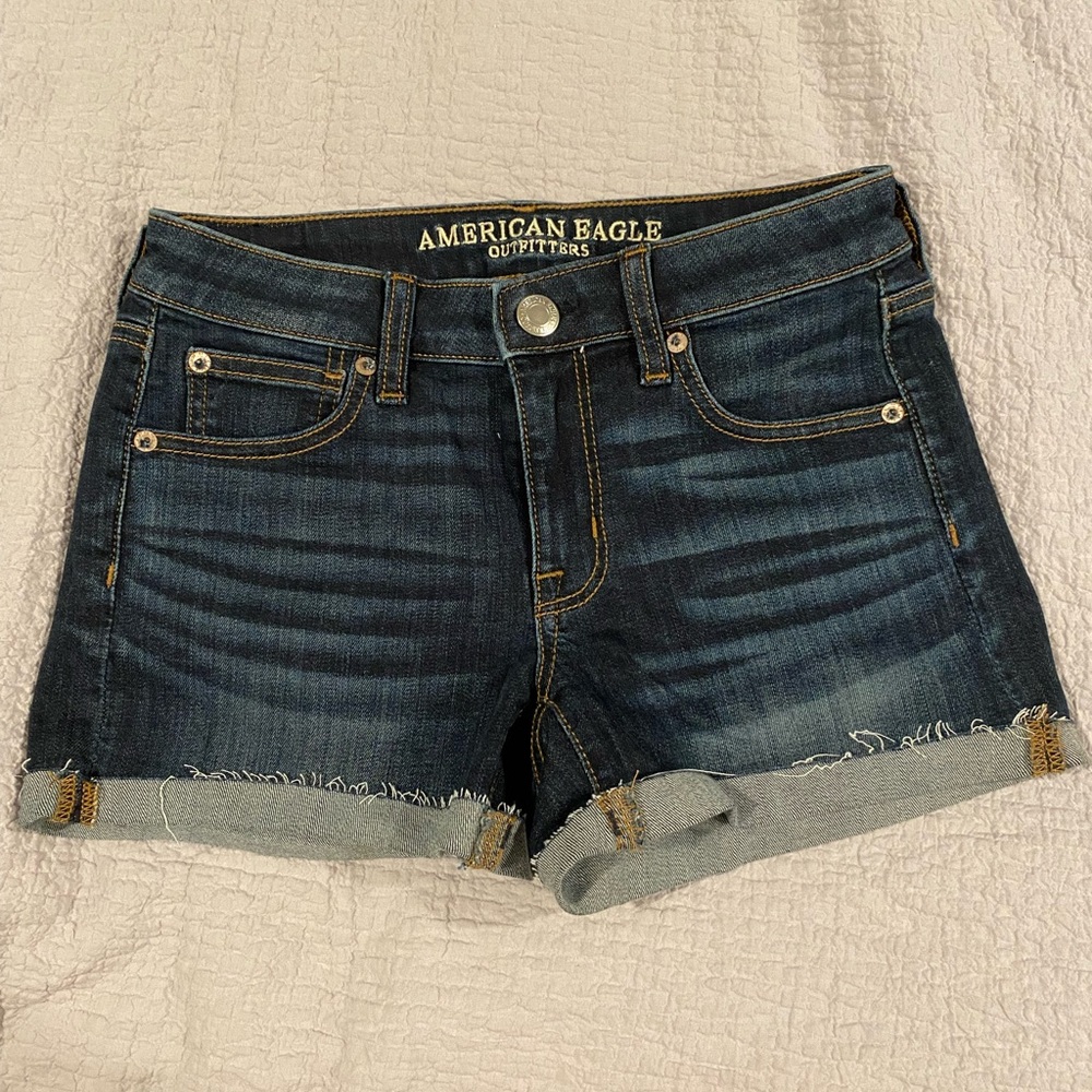 NWT American Eagle Shortie Denim Shorts size 2